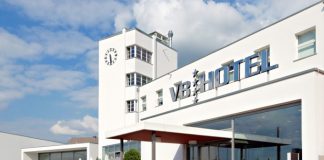 V8 Hotel / Frank Hoppe Lichtbilder und Präsentation